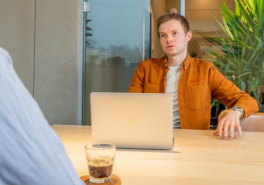 Theis Hollænder, store manager